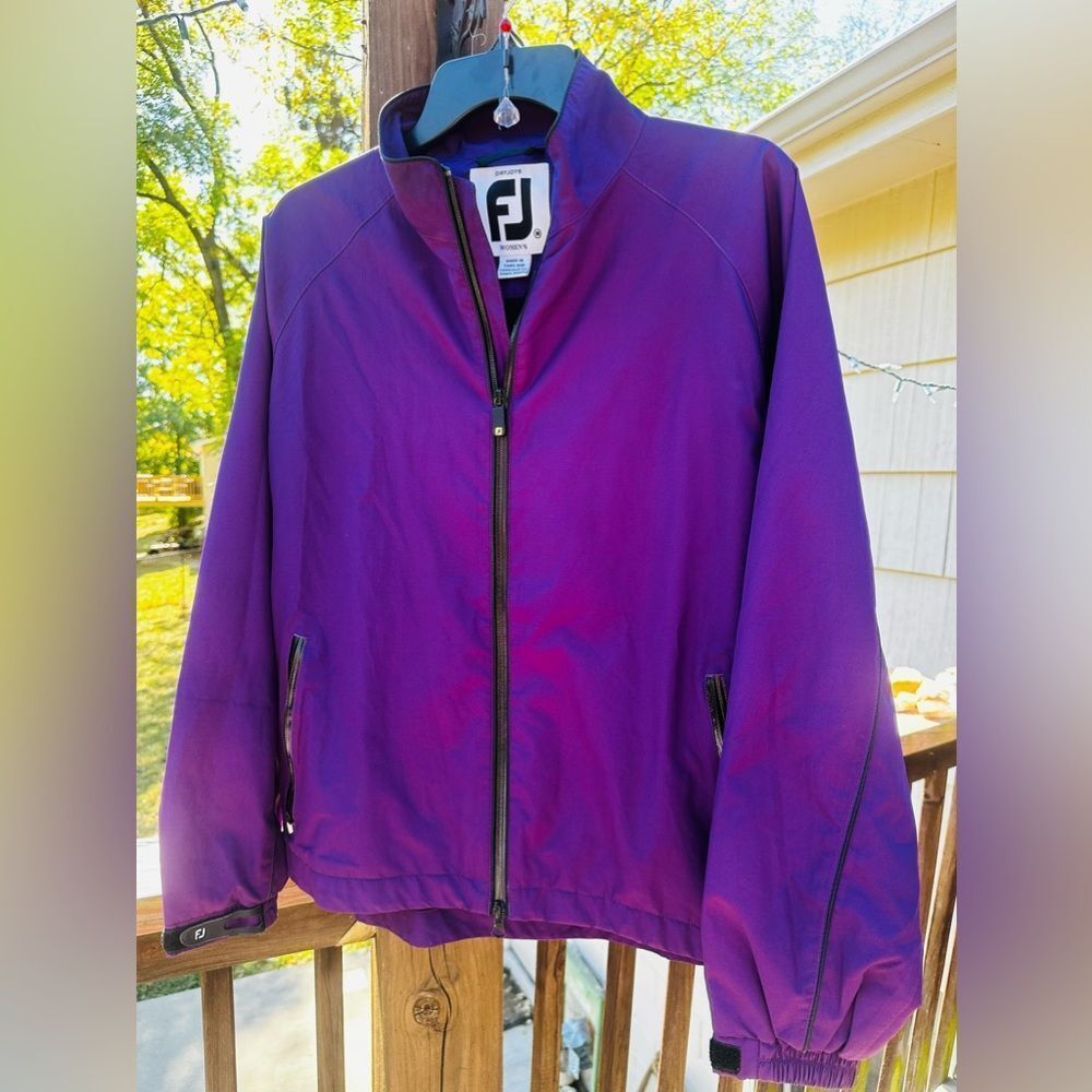 FootJoy Women’s Waterproof Windbreaker for Golf. SZ M - Picture 8 of 8